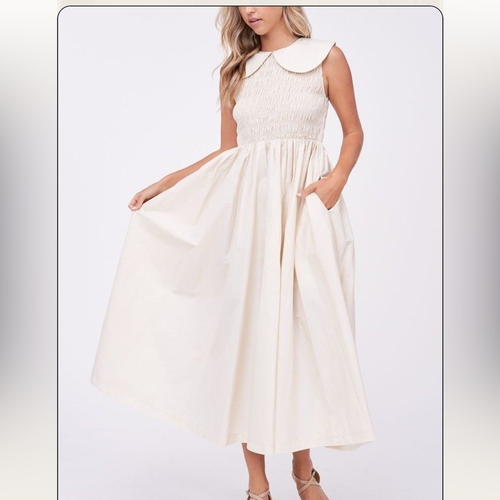 En Saison Peter Pan Collar Midi Dress